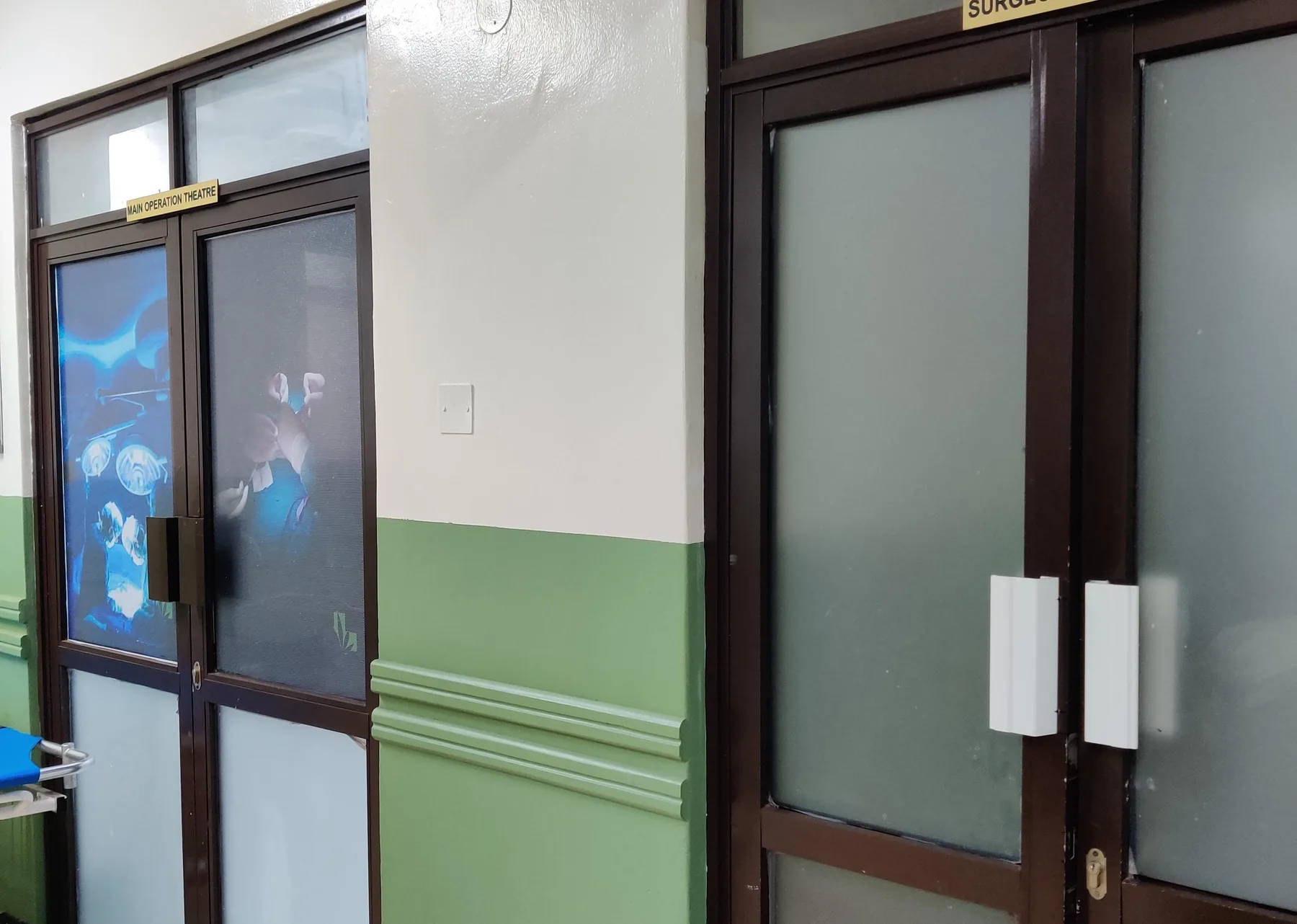 Main Operation Theatre & Surgeon Entrance